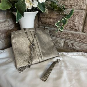 Nella Bella Duke Canada vegan gold purse